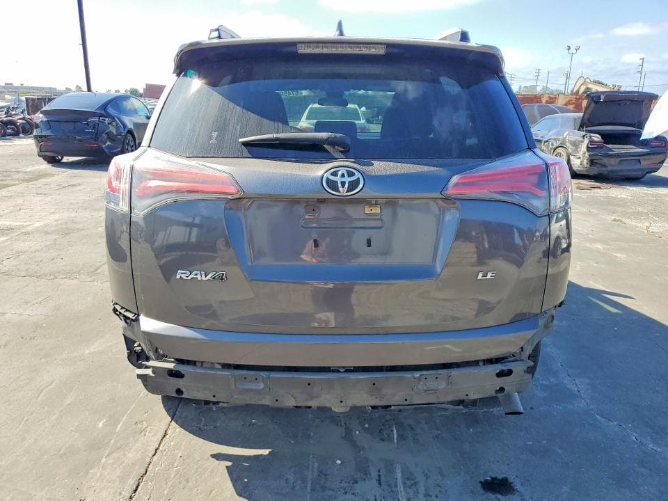 2017 TOYOTA RAV4 LE 6