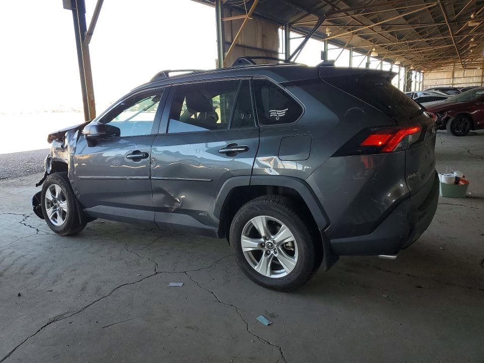 2020 TOYOTA RAV4 HYBRID XLE 2