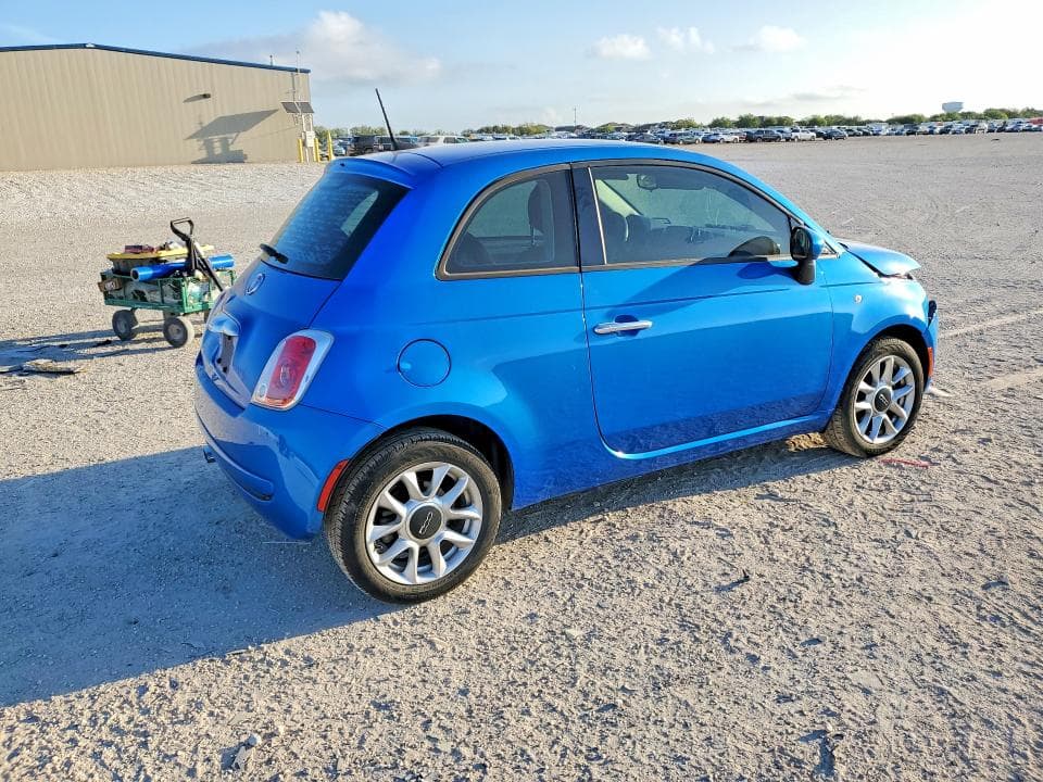 2017 FIAT 500 POP 3