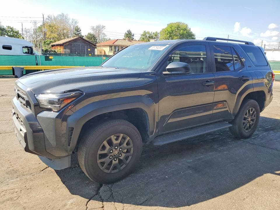 2025 TOYOTA 4RUNNER SR5