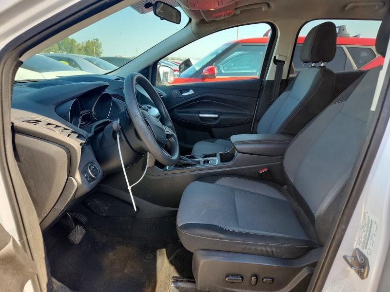 2017 FORD ESCAPE SE 7