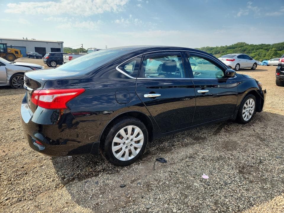 2018 NISSAN SENTRA S 3