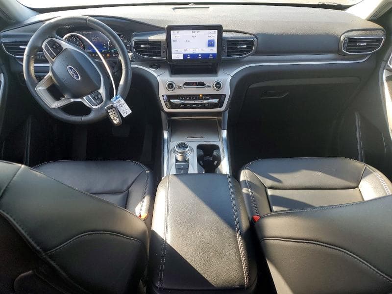2023 FORD EXPLORER XLT 8