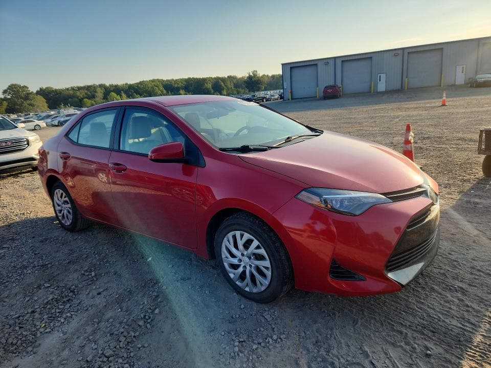 2017 TOYOTA COROLLA LE 4