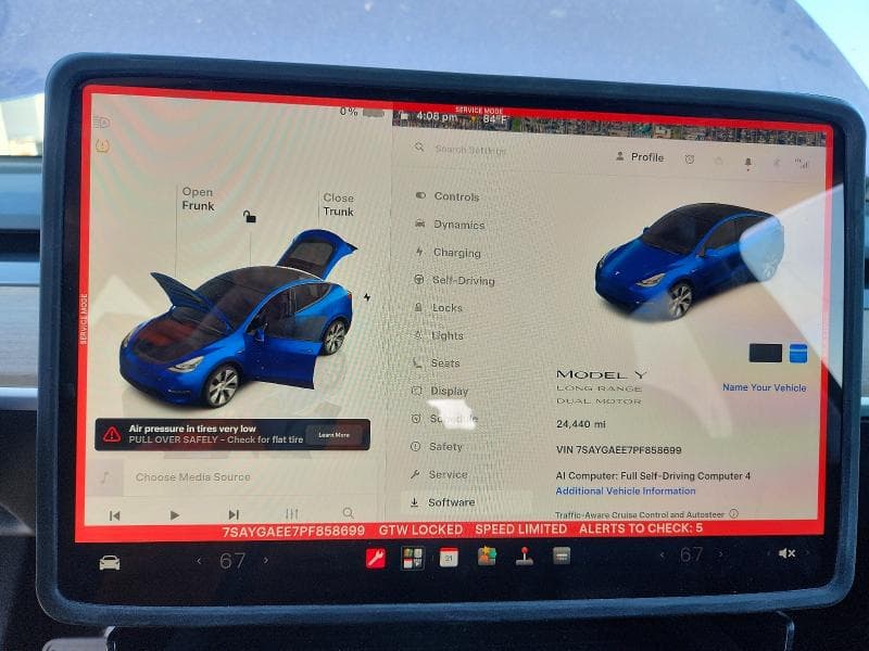 2023 TESLA MODEL Y 9