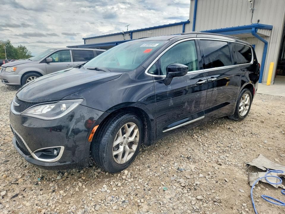2017 CHRYSLER PACIFICA TOURING L - 1