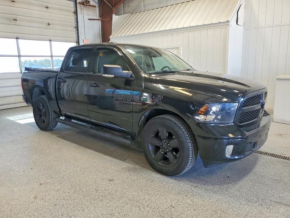 2018 RAM 1500 SLT 4