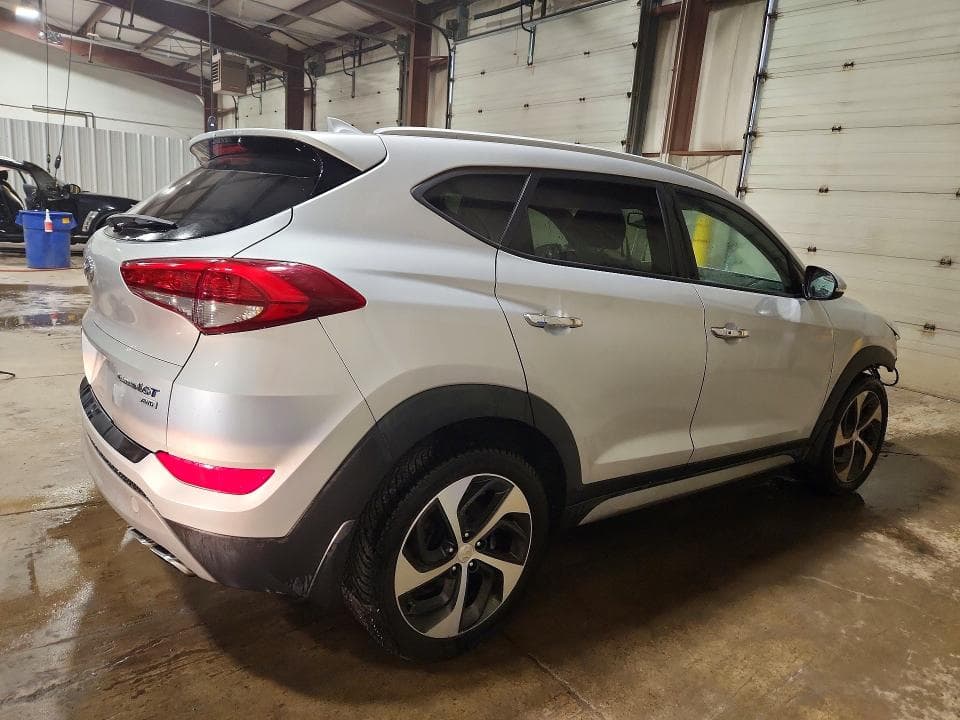 2017 HYUNDAI TUCSON LIMITED 3