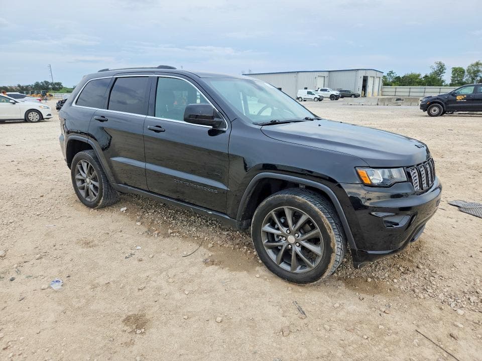 2018 JEEP GRAND CHEROKEE LAREDO 4