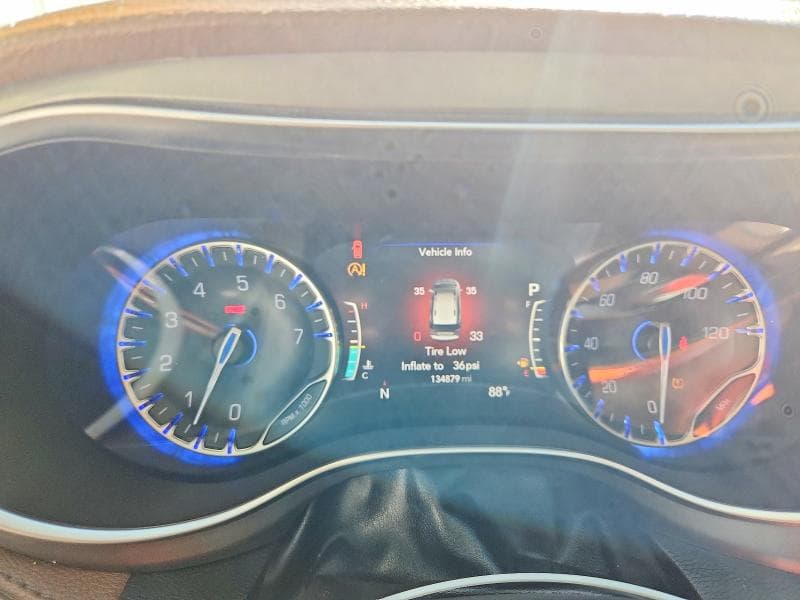 2019 CHRYSLER PACIFICA LIMITED 9