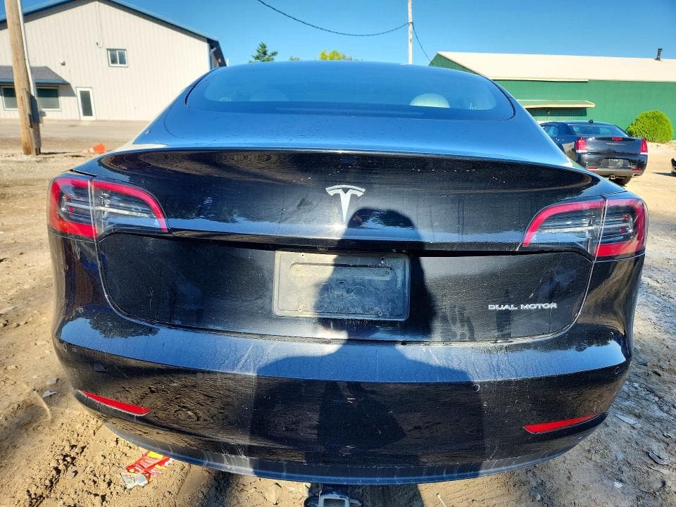 2021 TESLA MODEL 3 6