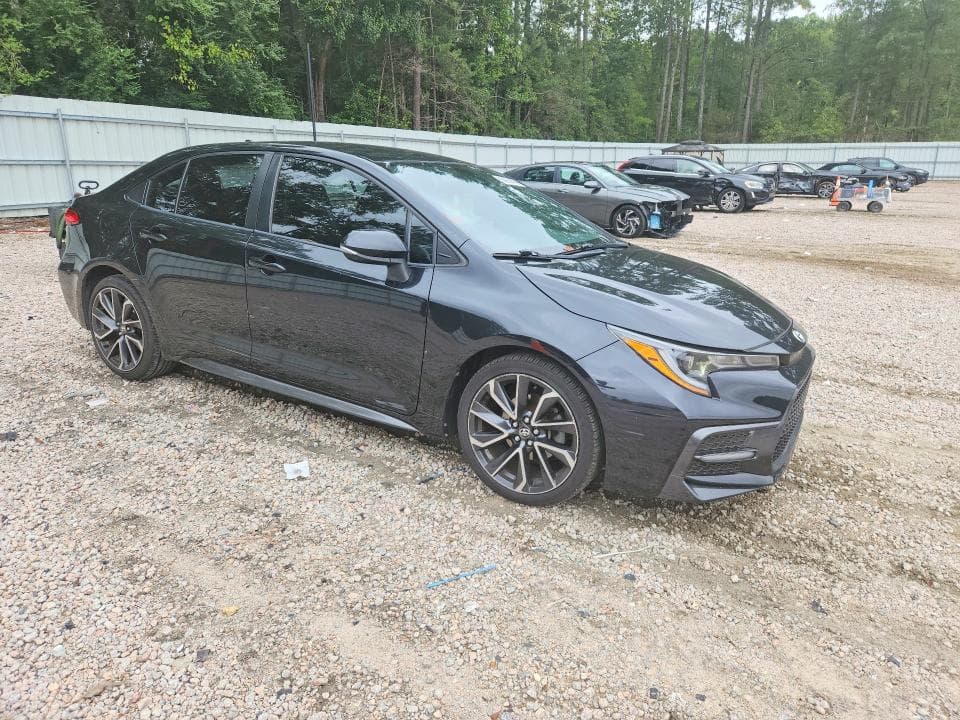 2020 TOYOTA COROLLA SE 4
