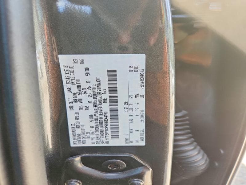 2017 FORD F150 SUPERCREW 12