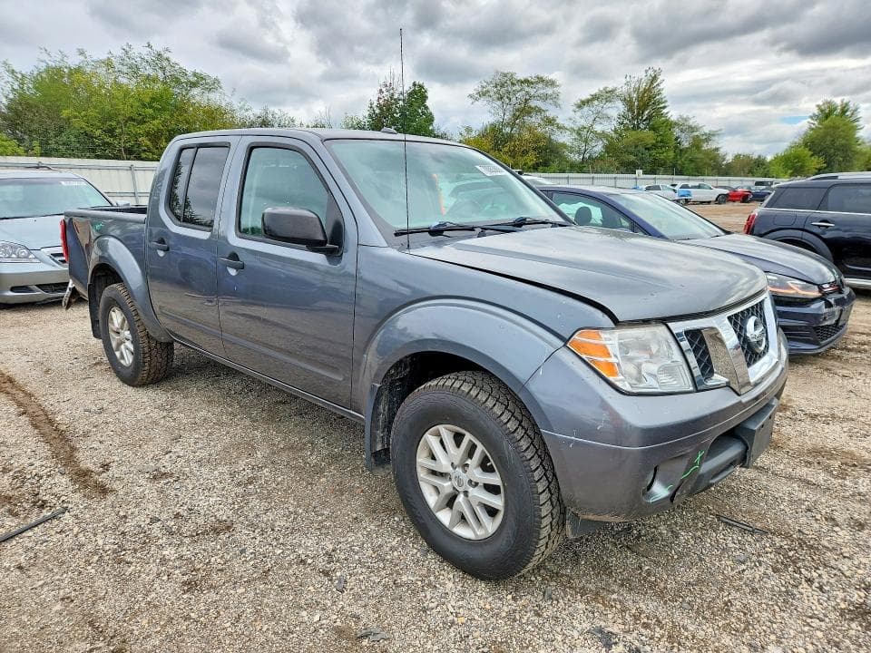 2017 NISSAN FRONTIER SV 4