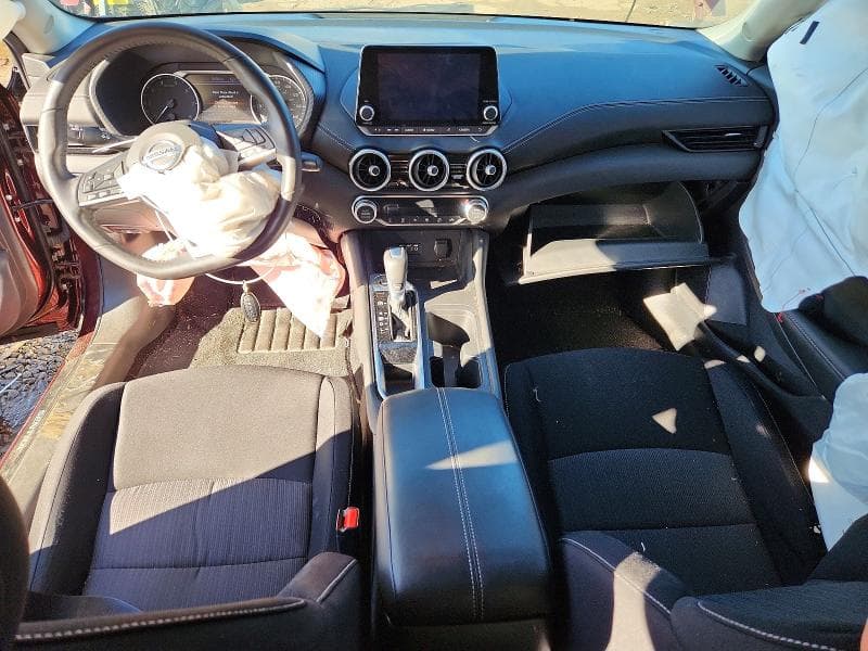 2021 NISSAN SENTRA SV 8