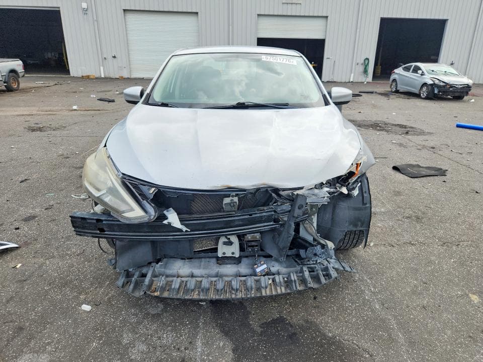 2018 NISSAN SENTRA SV 5