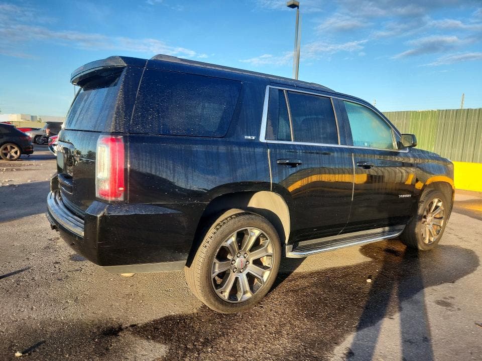 2019 GMC YUKON SLT 3