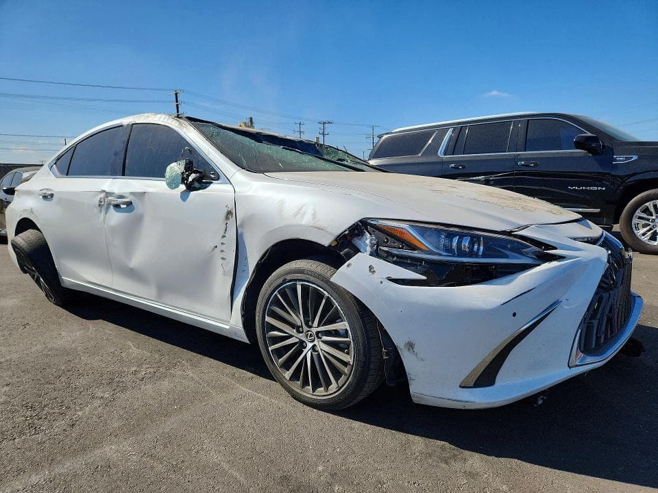 2023 LEXUS ES 300H BASE 4