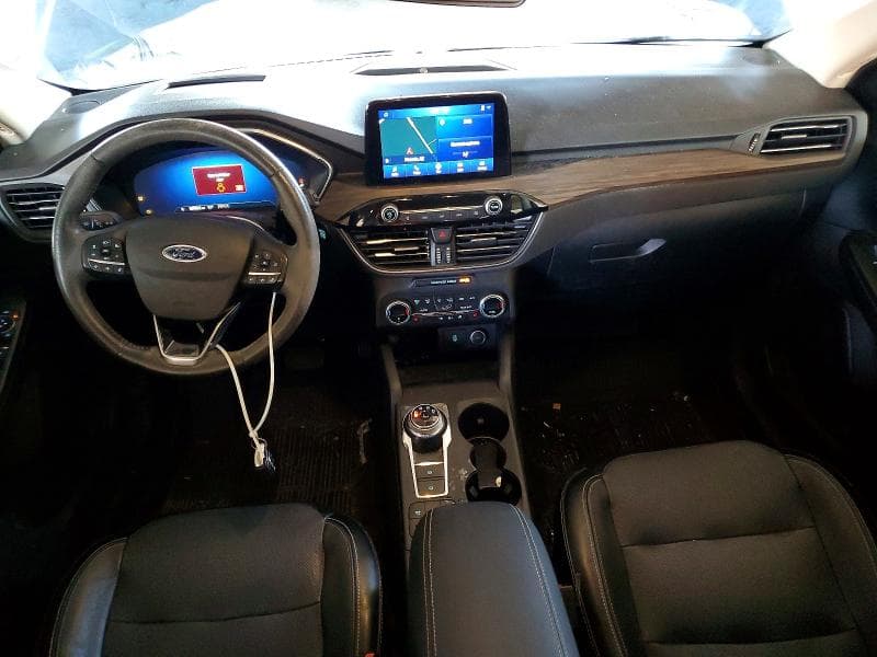 2020 FORD ESCAPE TITANIUM 8