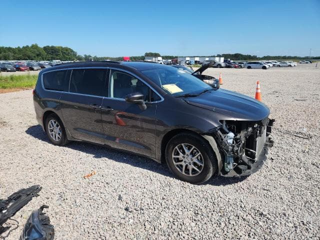 2021 CHRYSLER VOYAGER LXI 4
