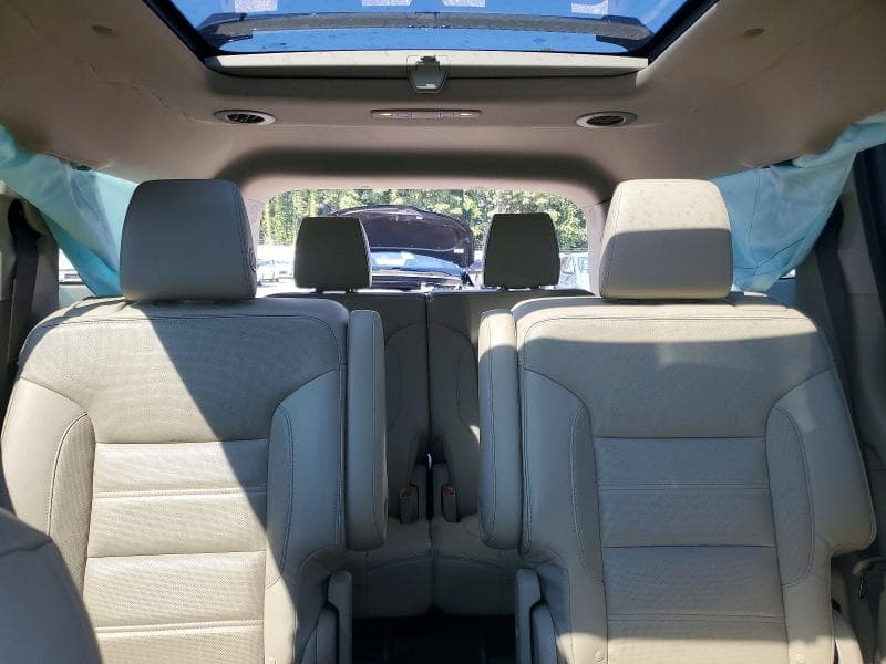 2017 GMC ACADIA DENALI 10