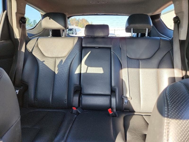 2019 HYUNDAI SANTA FE SEL 10