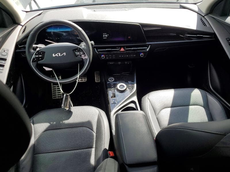2023 KIA NIRO WAVE 8