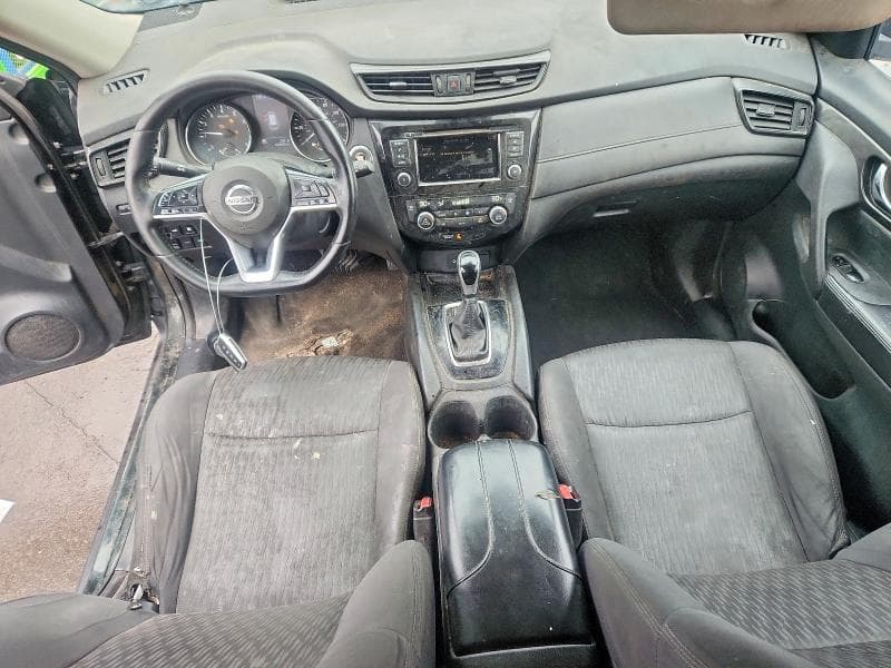 2019 NISSAN ROGUE SV 8
