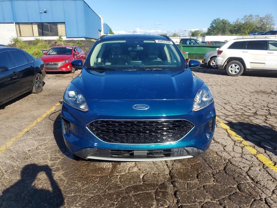 2020 FORD ESCAPE SE 5