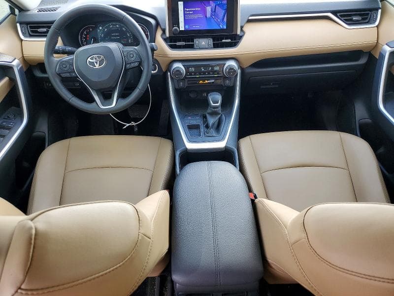 2023 TOYOTA RAV4 XLE PREMIUM 8