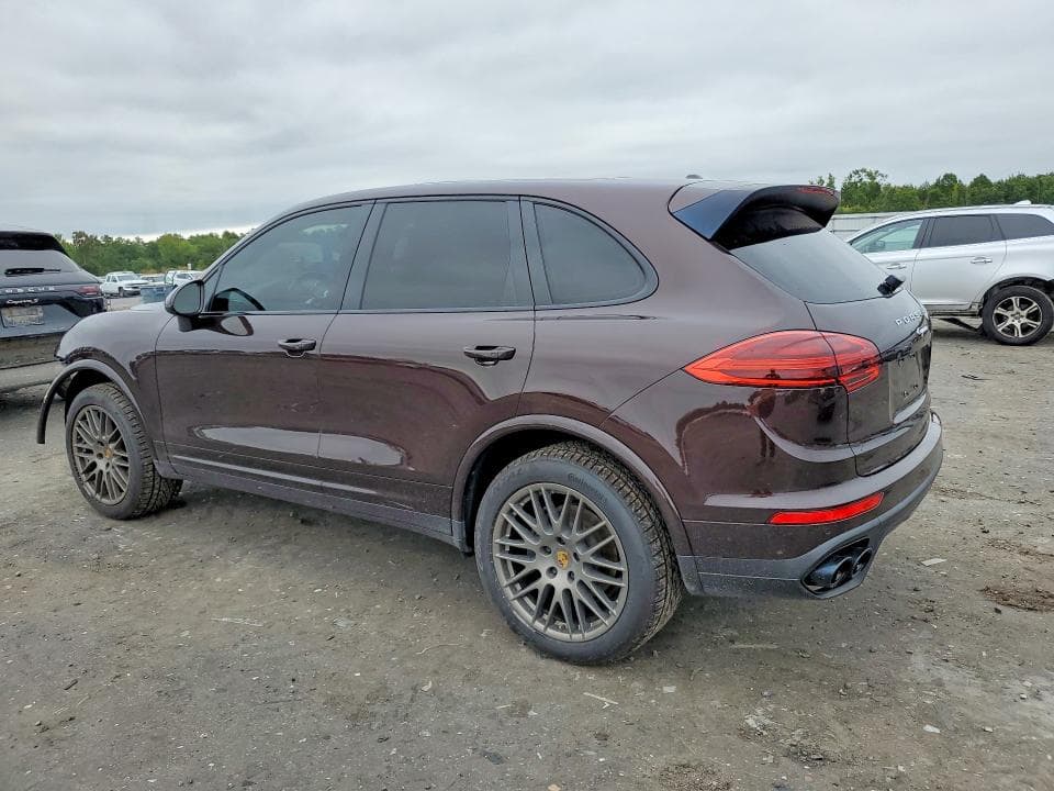 2017 PORSCHE CAYENNE 2