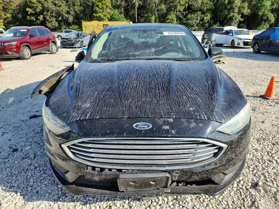 2017 FORD FUSION SE 5
