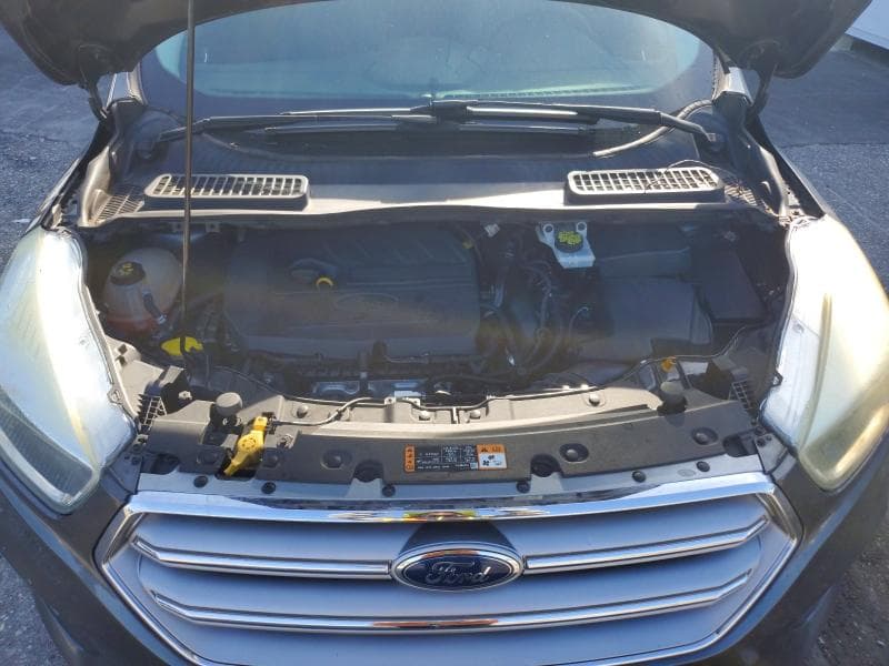 2017 FORD ESCAPE SE 12