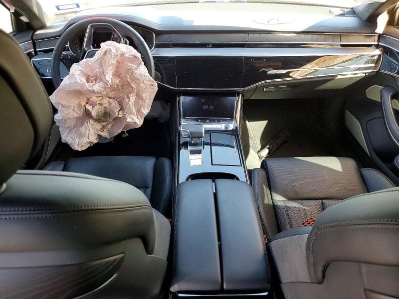 2020 AUDI A8 L 8
