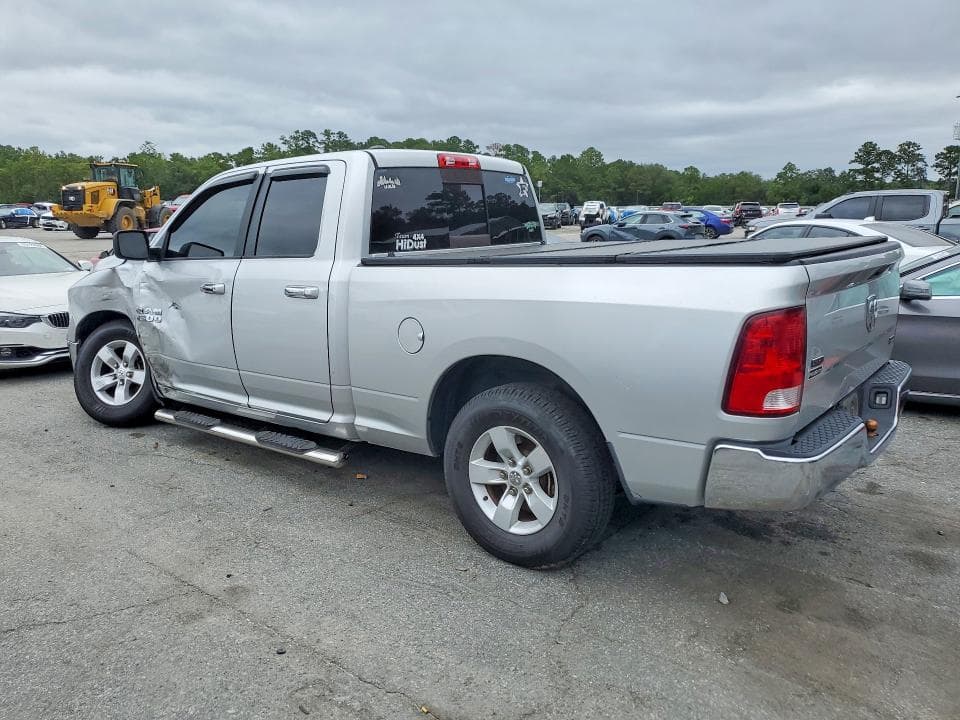 2017 RAM 1500 SLT 2