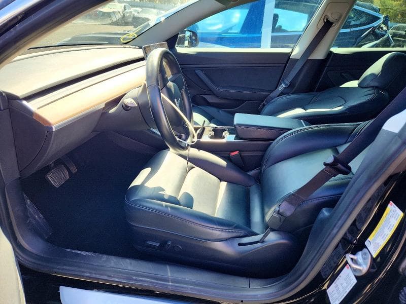 2018 TESLA MODEL 3 7