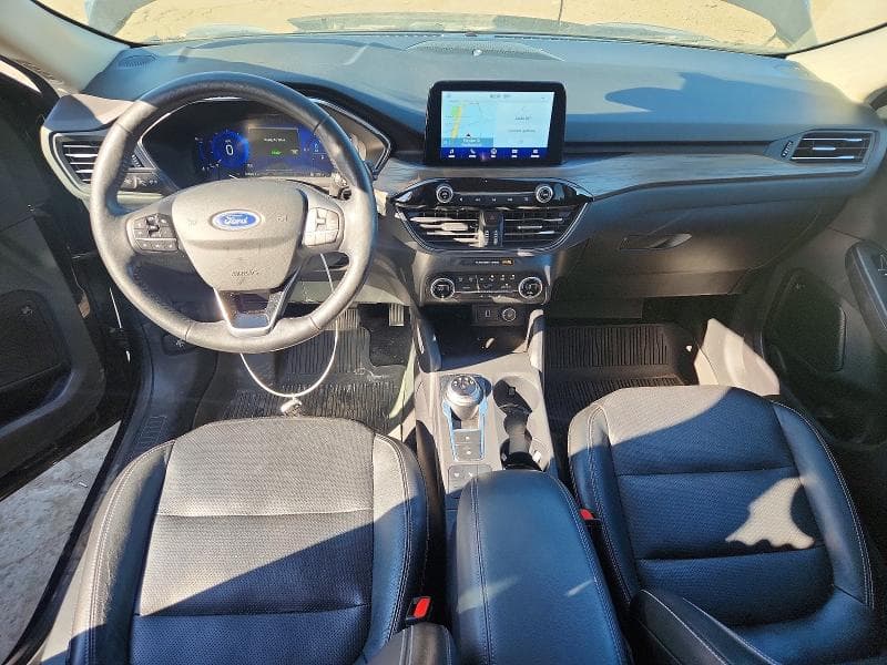 2020 FORD ESCAPE TITANIUM 8
