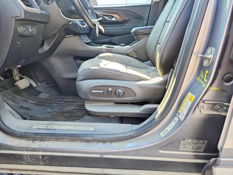 2018 GMC TERRAIN DENALI 12