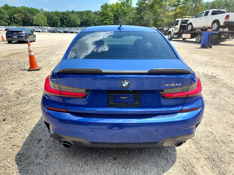 2021 BMW 330E 6