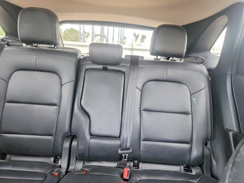 2020 FORD ESCAPE SE SPORT 10