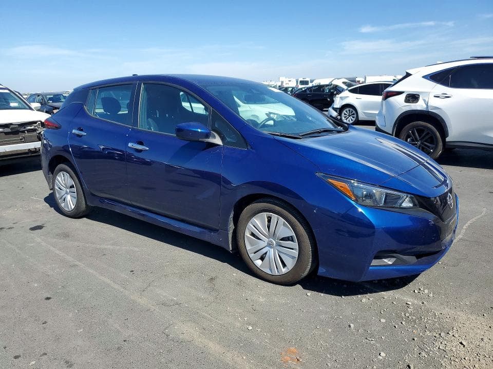 2023 NISSAN LEAF S 4