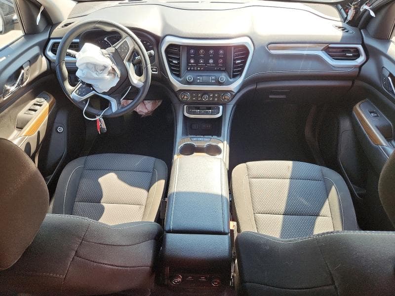 2023 GMC ACADIA SLE 8