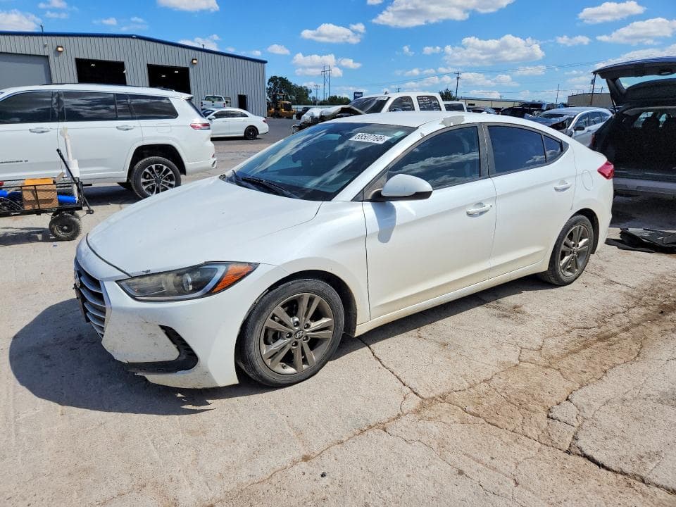 2017 HYUNDAI ELANTRA SE