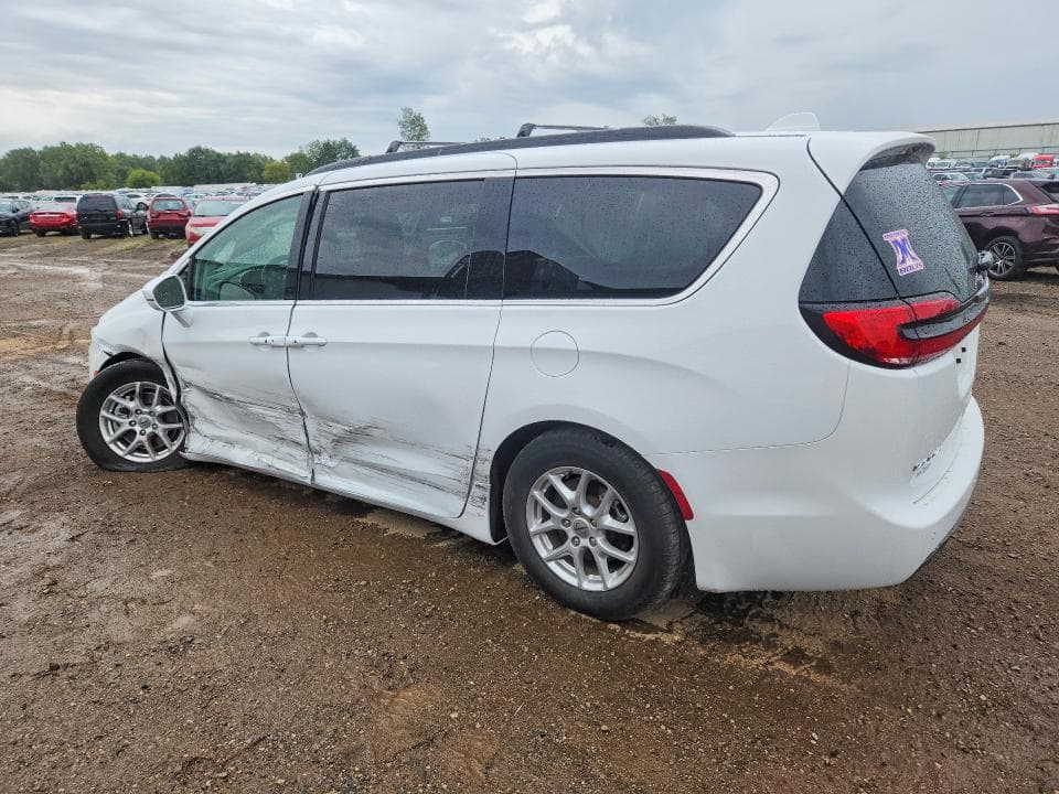 2022 CHRYSLER PACIFICA TOURING L 2