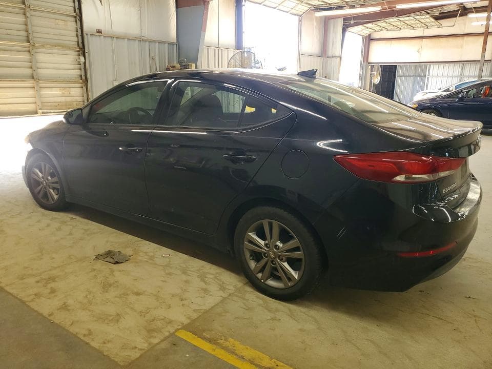 2017 HYUNDAI ELANTRA SE 2