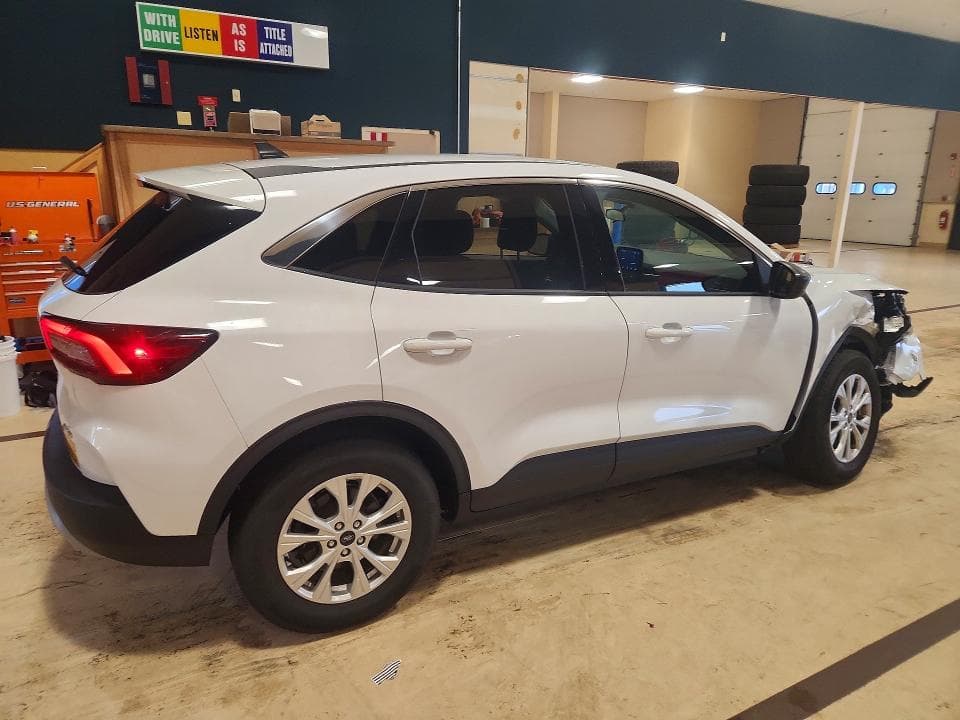 2024 FORD ESCAPE ACTIVE 3