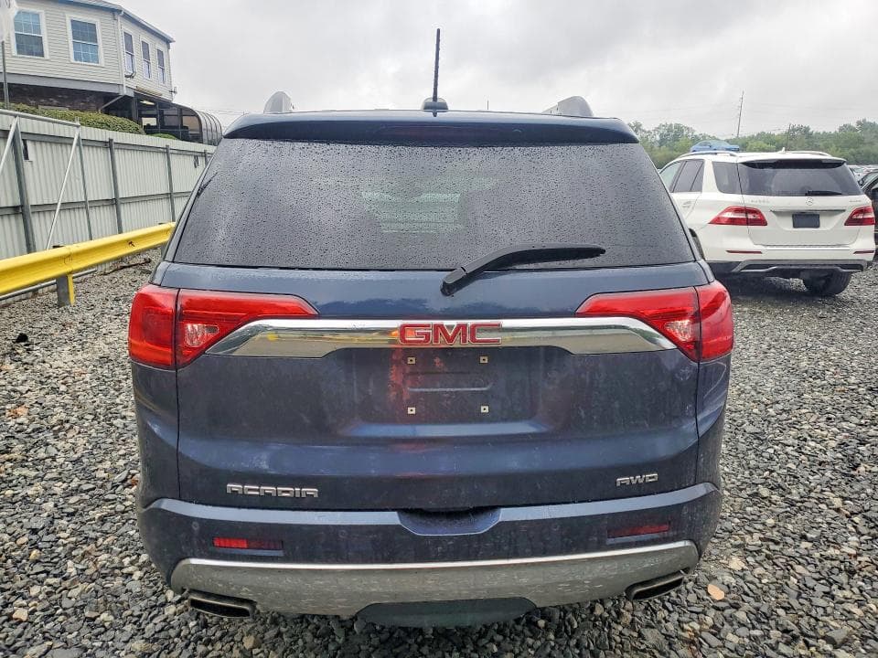 2019 GMC ACADIA DENALI 6