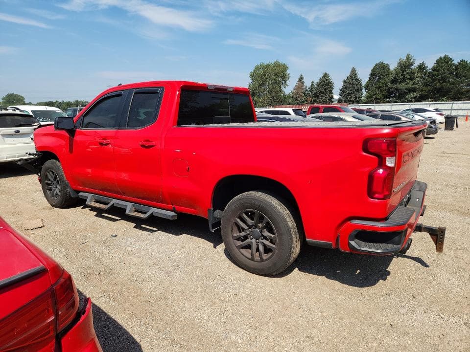 2020 CHEVROLET SILVERADO K1500 RST 2