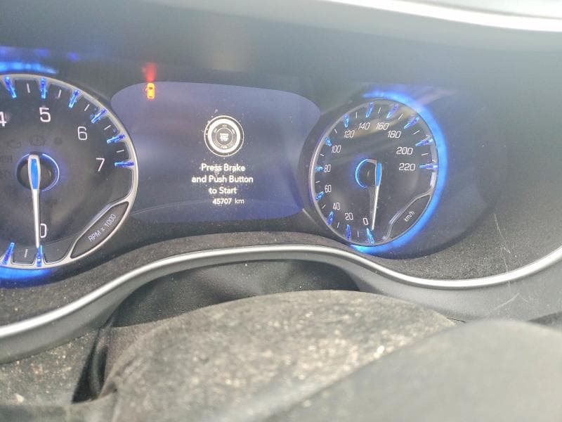 2024 CHRYSLER PACIFICA TOURING L 9
