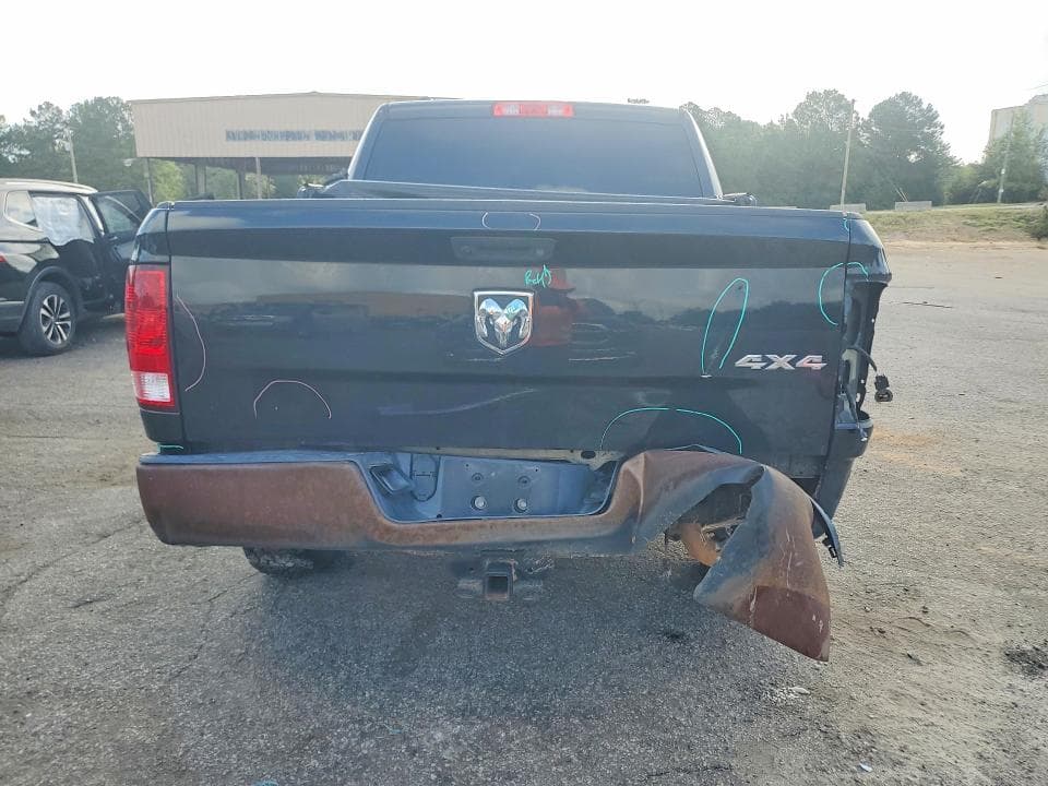 2018 RAM 1500 ST 6